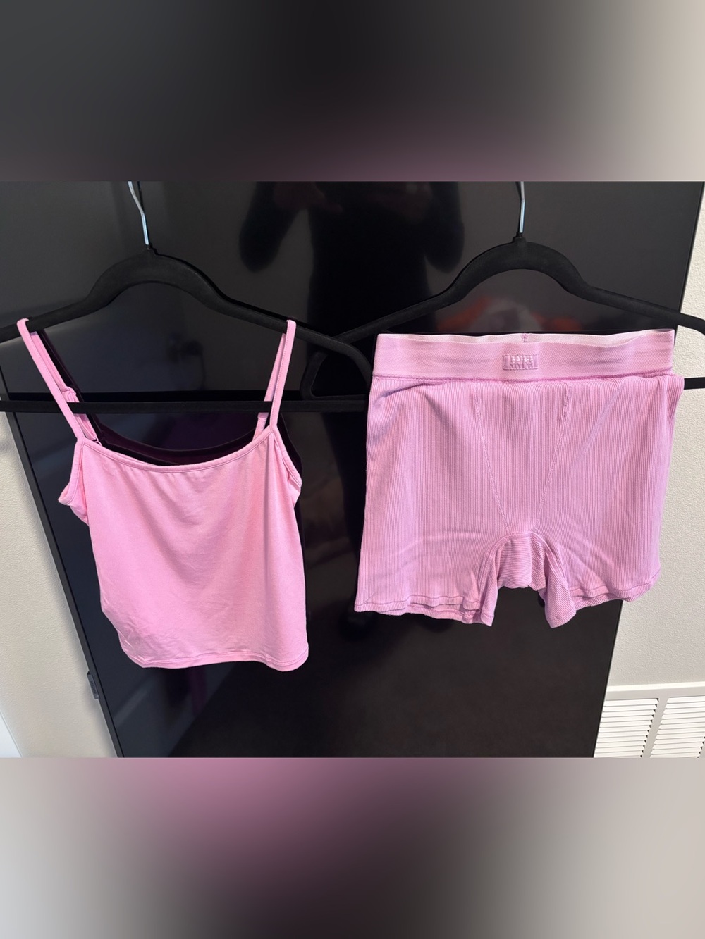 SKIMS Pink Ribbed Cami & Boxer Short Set Medium